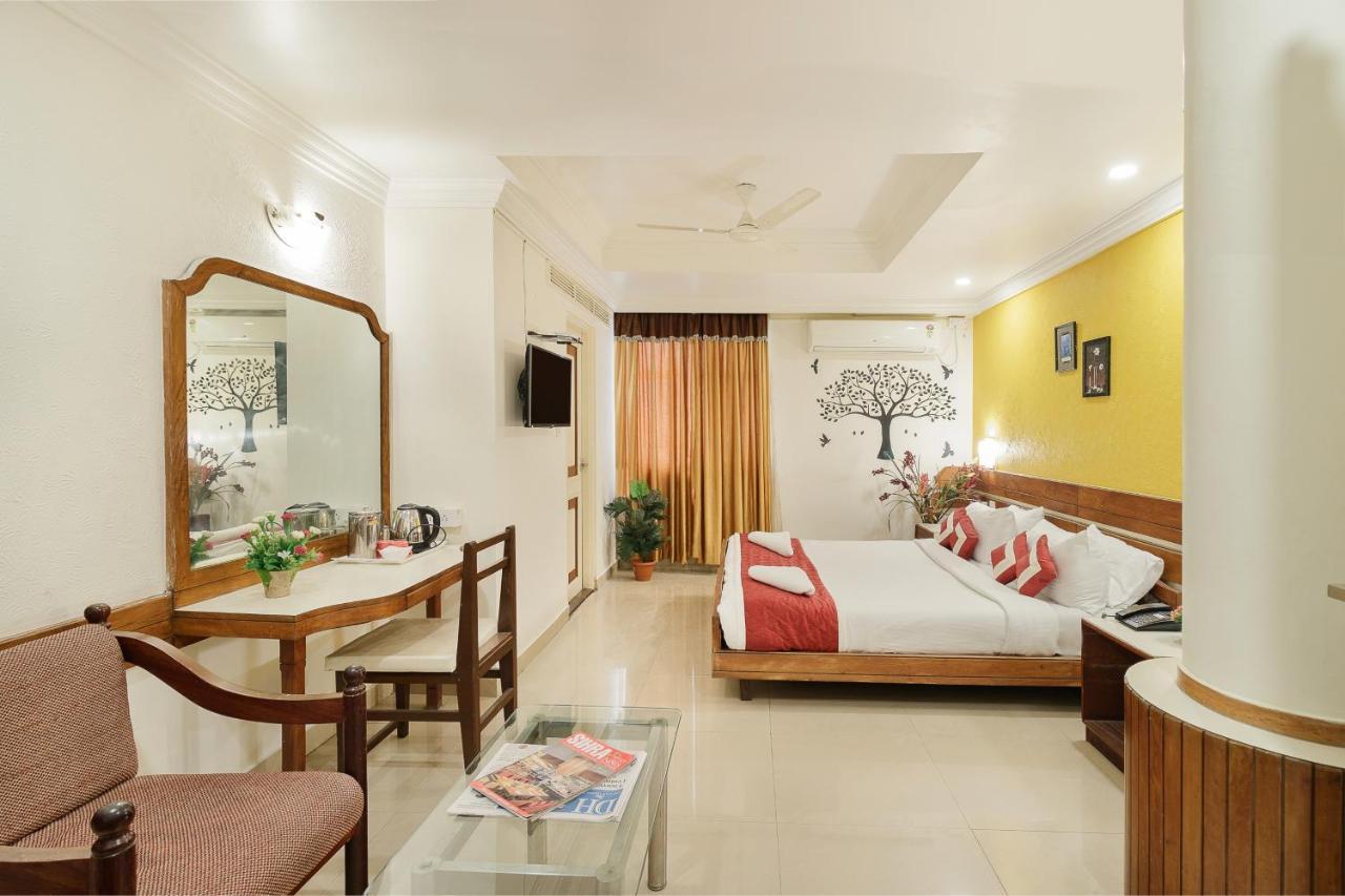 Octave Church Inn Bangalore Extérieur photo