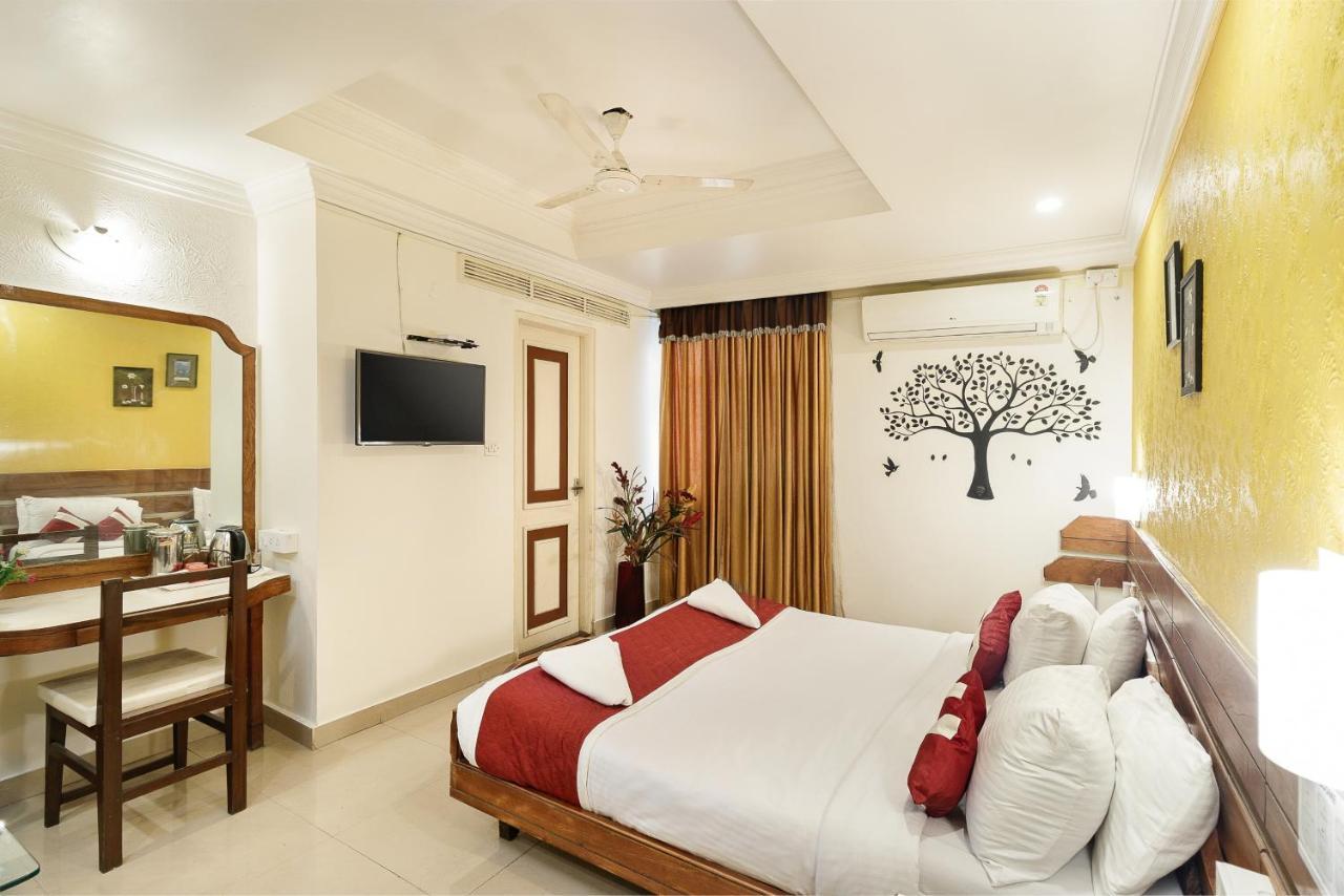 Octave Church Inn Bangalore Extérieur photo