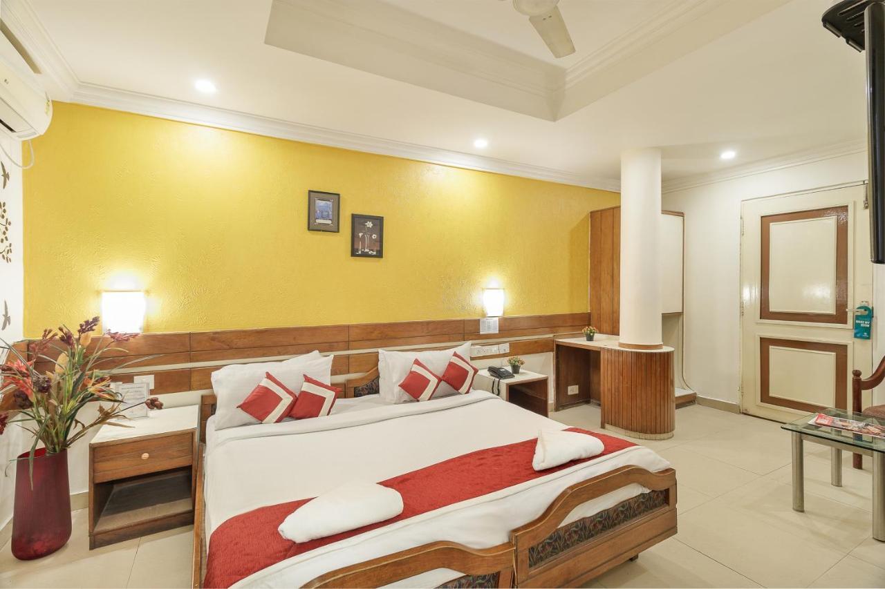 Octave Church Inn Bangalore Extérieur photo