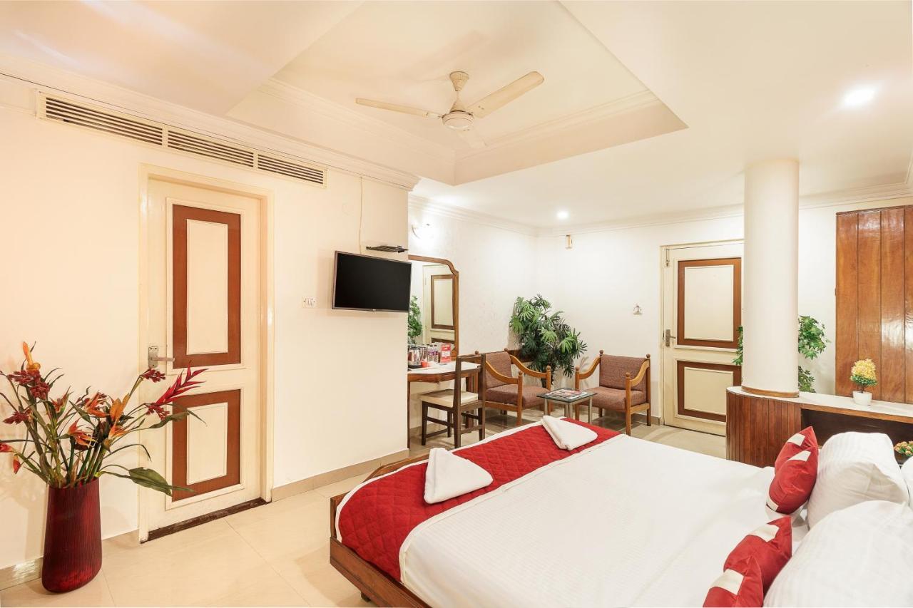 Octave Church Inn Bangalore Extérieur photo
